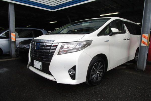 2015 Toyota Alphard Hybrid G Package 4WD 2.5L left front