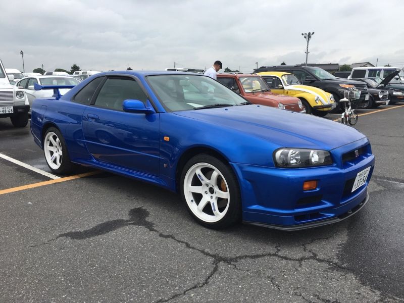 2000 Nissan Skyline R34 GTR VSpec Bayside Blue right front