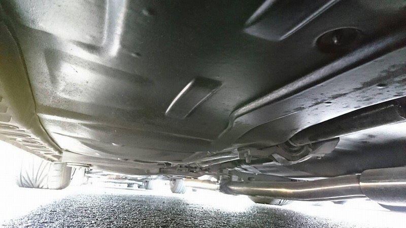 1992 Nissan Skyline R32 GTR underbody 2