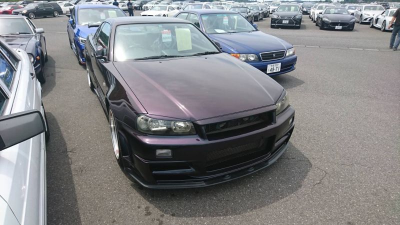 1999 R34 GTR VSpec Midnight Purple II LV4 front
