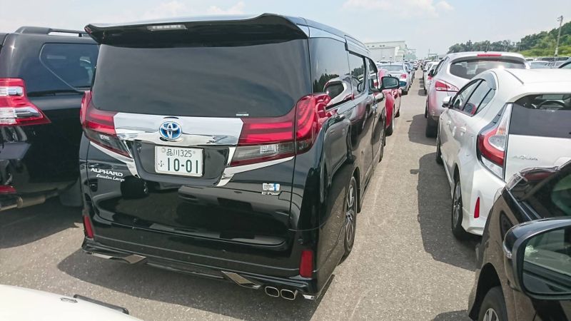 2017 Toyota Alphard Hybrid SR C Package right rear 2