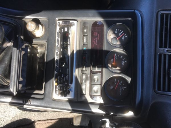 1990 Nissan Skyline R32 GTR audio