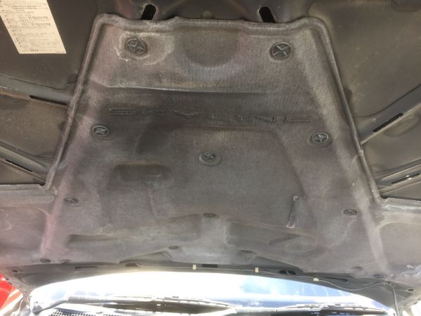 1990 Nissan Skyline R32 GTR bonnet heat treatment