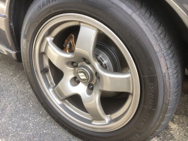 1990 Nissan Skyline R32 GTR wheel 3