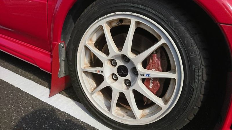 2000 Mitsubishi Lancer EVO 6 TME red wheel 2