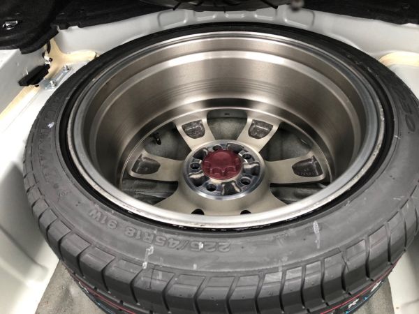 2007 Toyota Crown Athlete Premium Edition sedan spare tyre